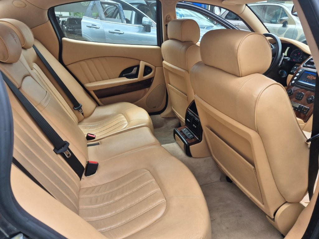 MASERATI Quattroporte 4.2 V8-image-14