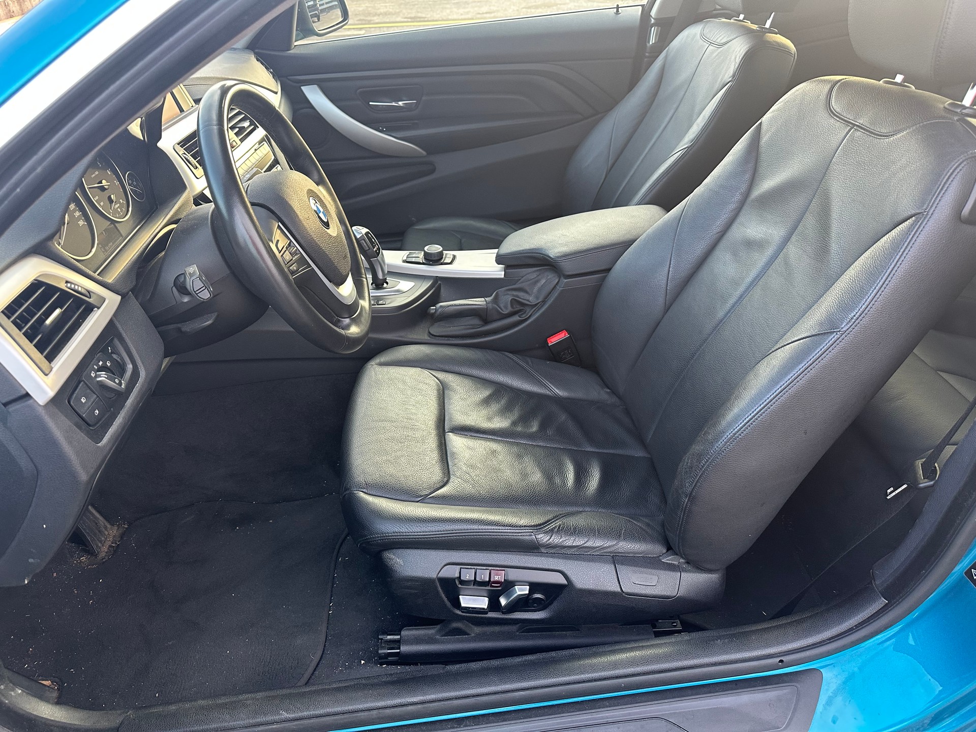 BMW 420i Coupé xDrive Steptronic-image-7
