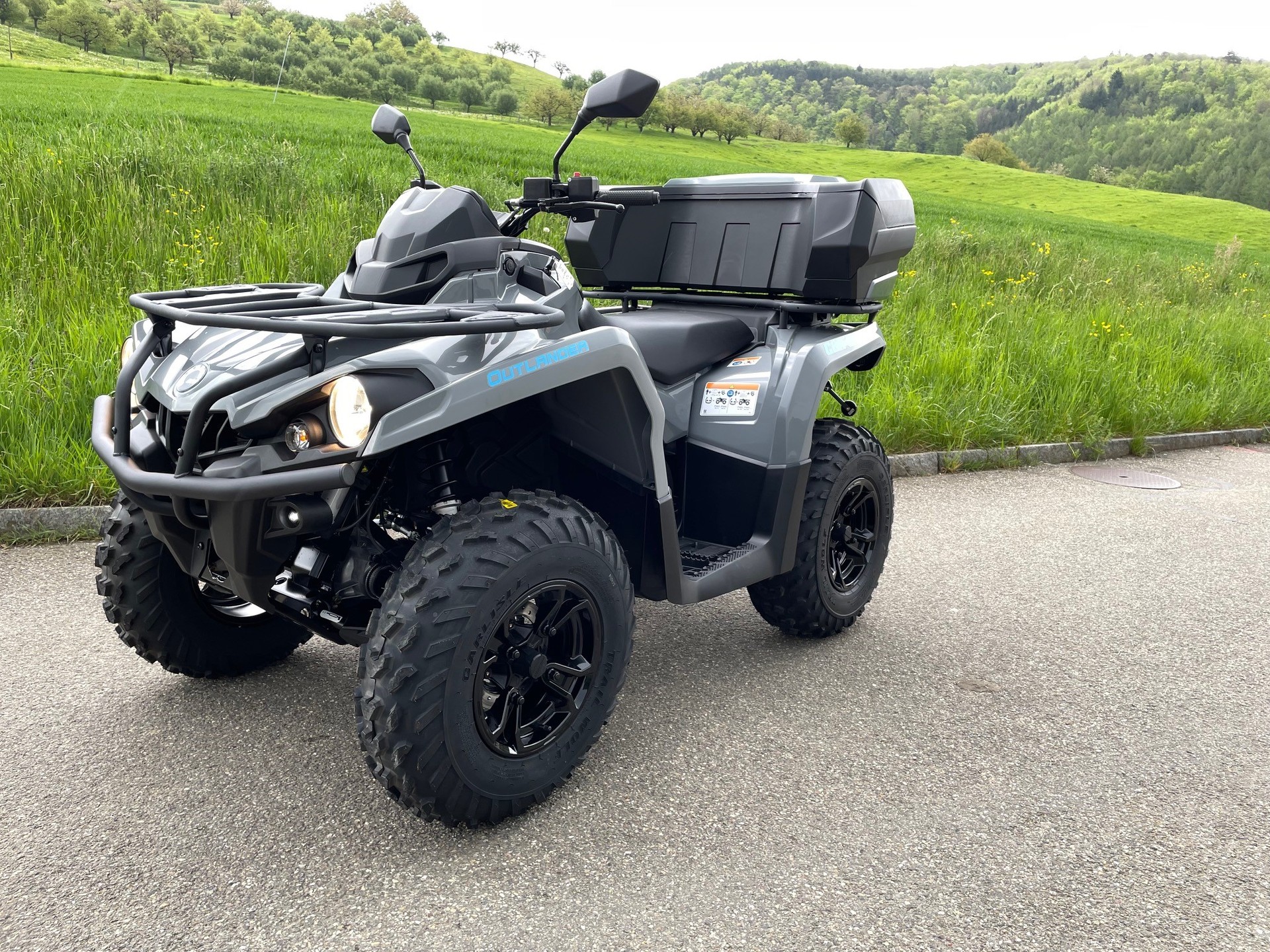 CAN-AM Outlander DPS 570 4x4