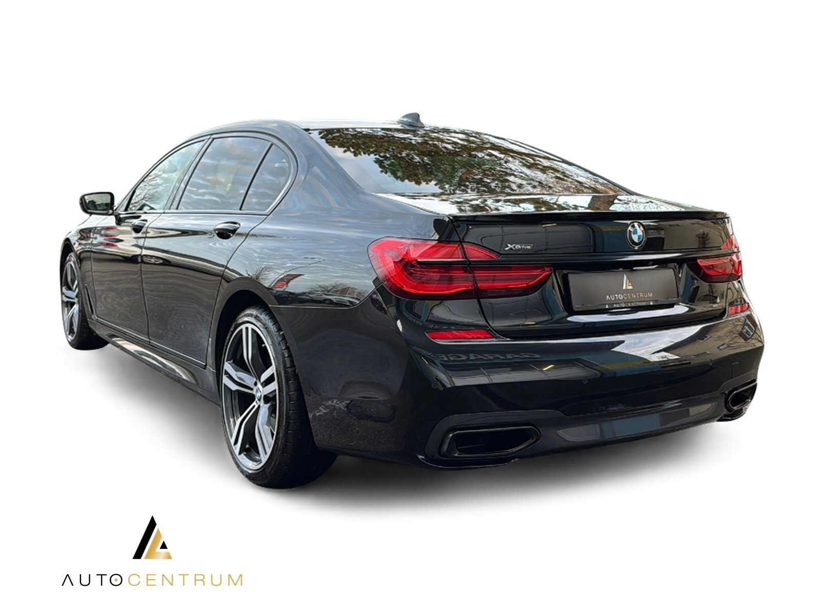 BMW 750Li xDrive Steptronic-showroom-element-3