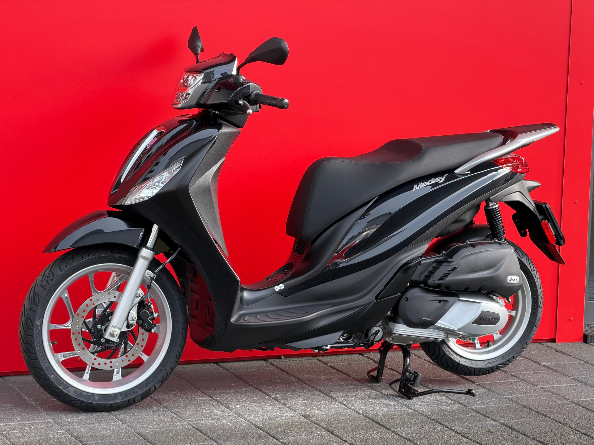 PIAGGIO Medley 125 E5+-image-5