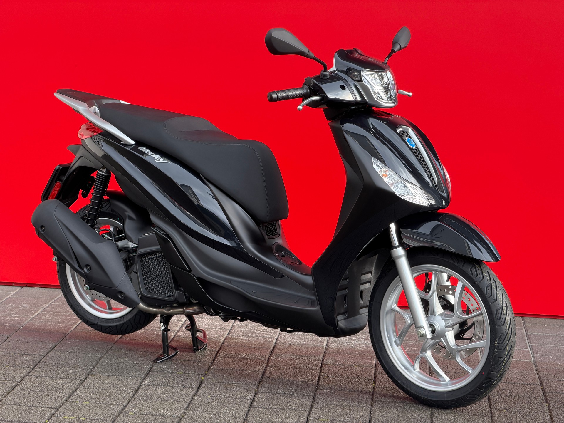 PIAGGIO Medley 125 E5+-image-1