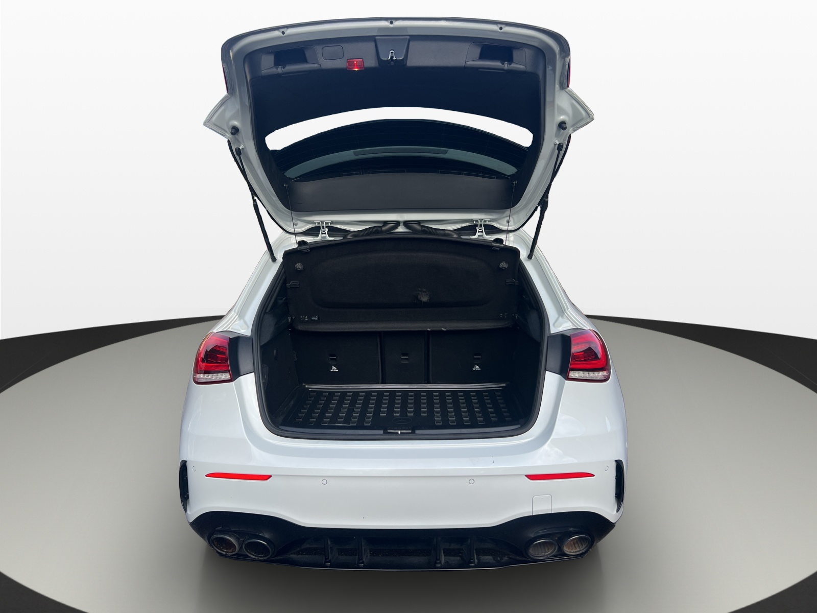 MERCEDES-BENZ A 45 S AMG 4Matic+ Speedshift-image-16
