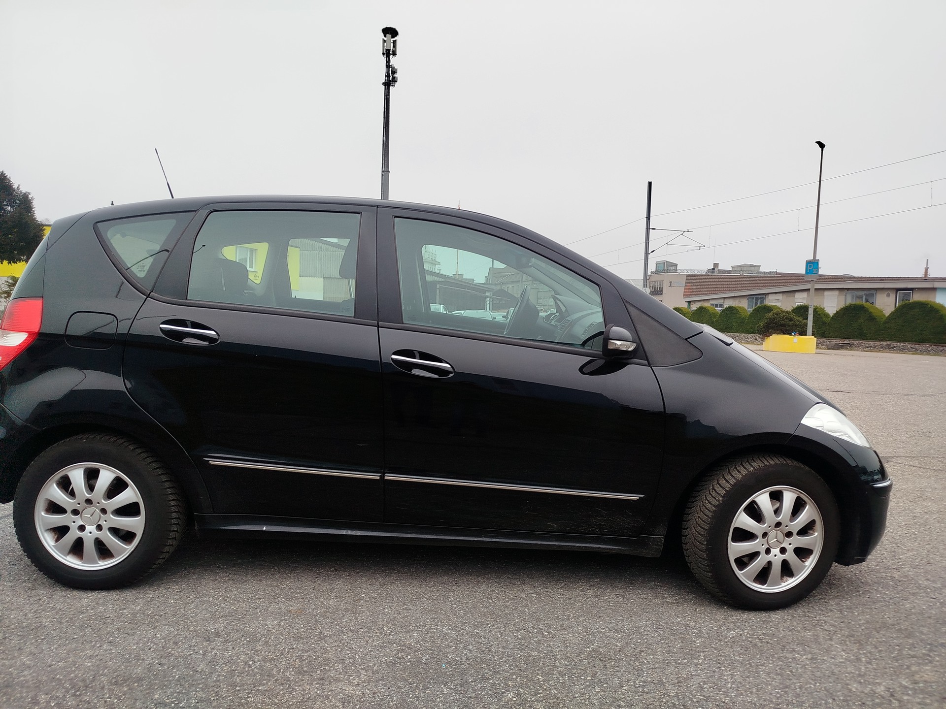 MERCEDES-BENZ A 170-image-6