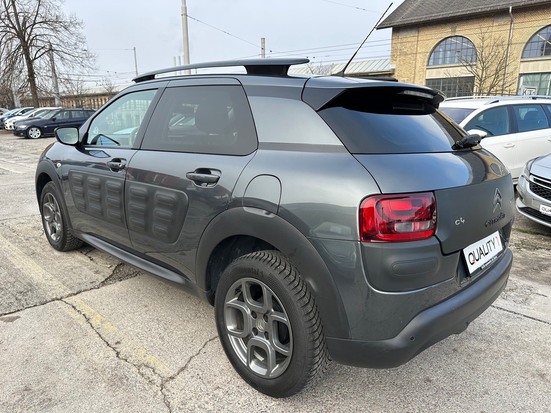 CITROEN C4 Cactus 1.2 e-VTi Shine ETG-image-5