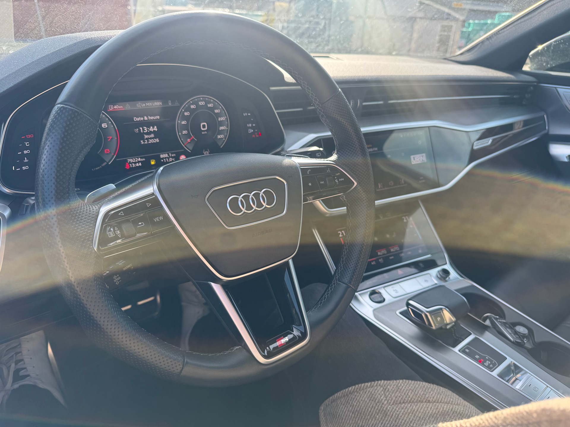 AUDI A6 Avant 55 TFSI Sport quattro S-tronic-image-15