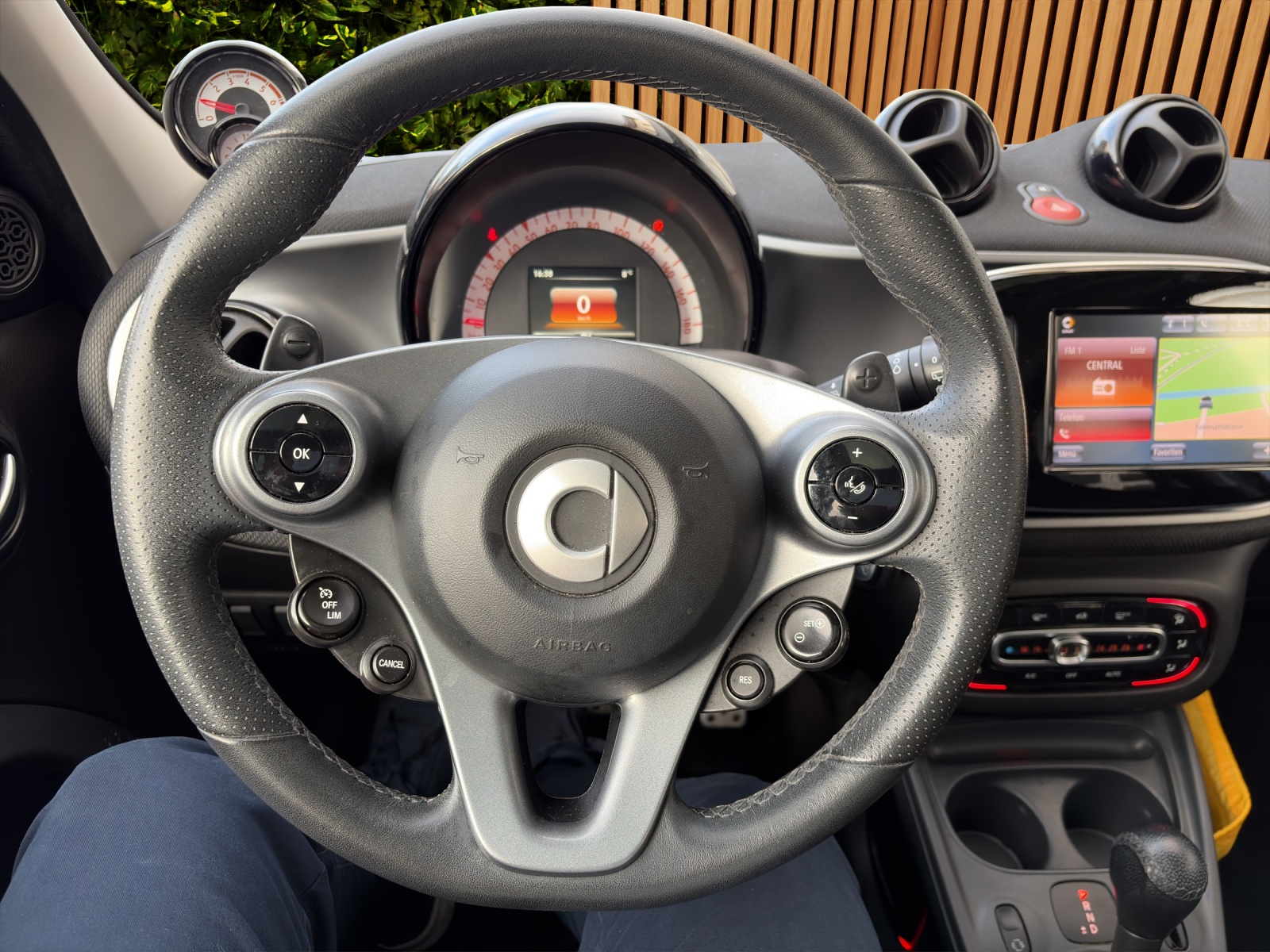 SMART forfour prime twinamic-image-10