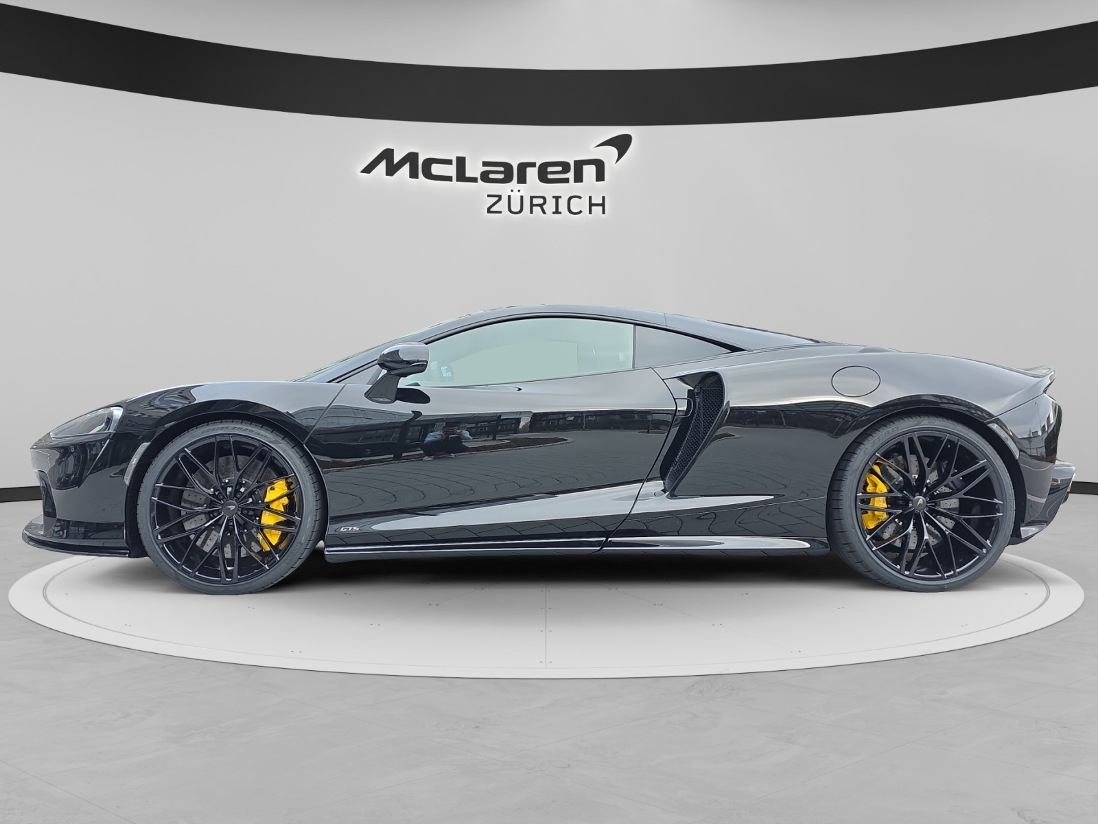 McLAREN GTS TechLux-image-5