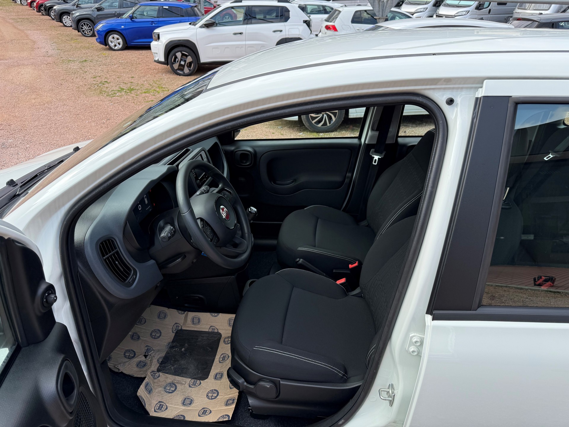 FIAT Panda 1.0 MHEV City Life-image-9