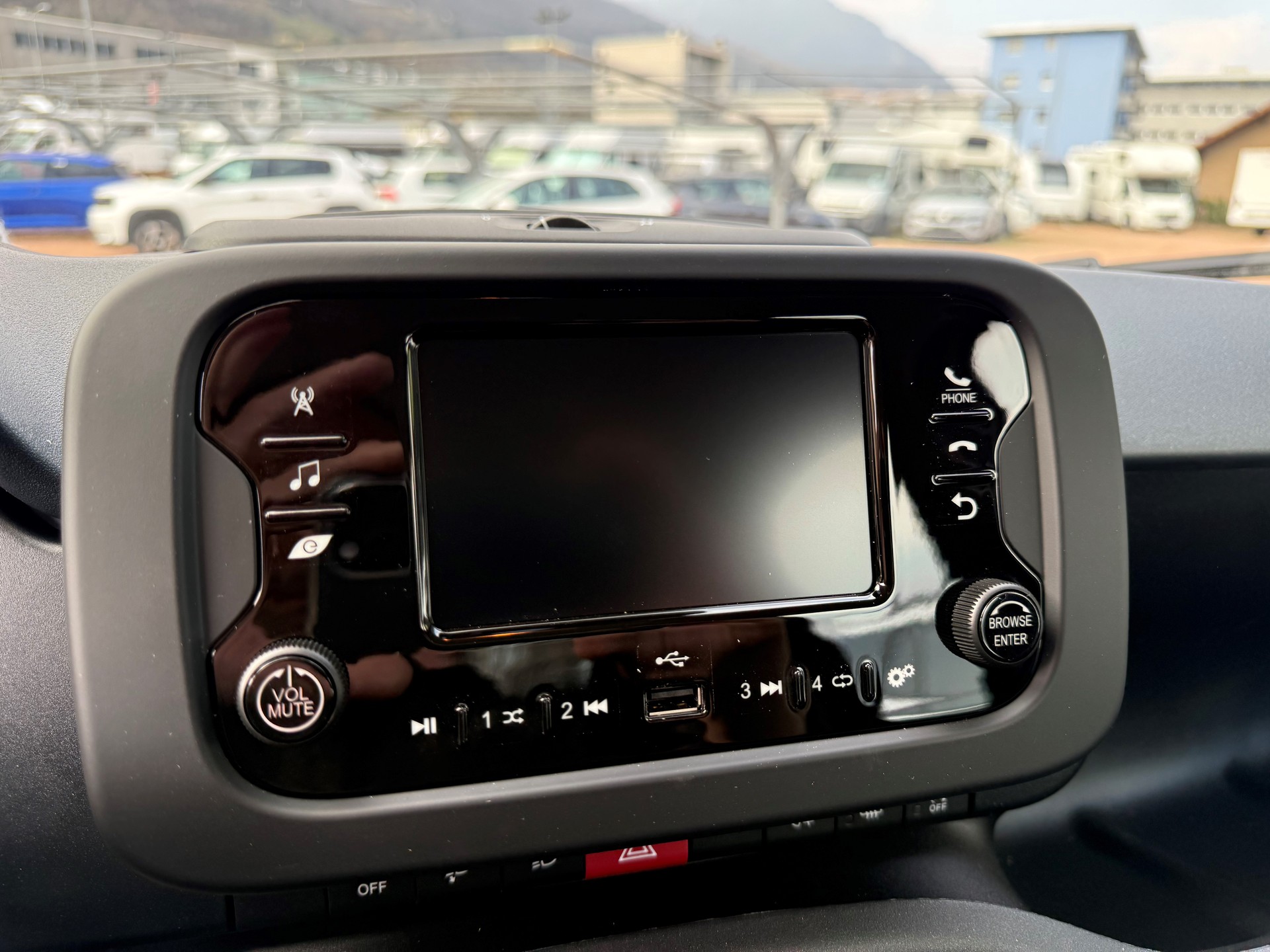 FIAT Panda 1.0 MHEV City Life-image-15