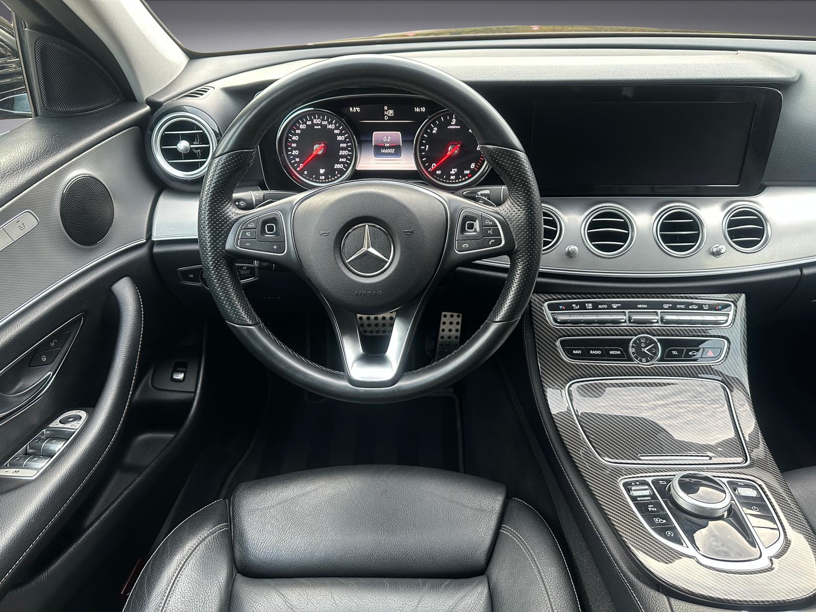 MERCEDES-BENZ E 220 d Avantgarde 9G-Tronic-image-7