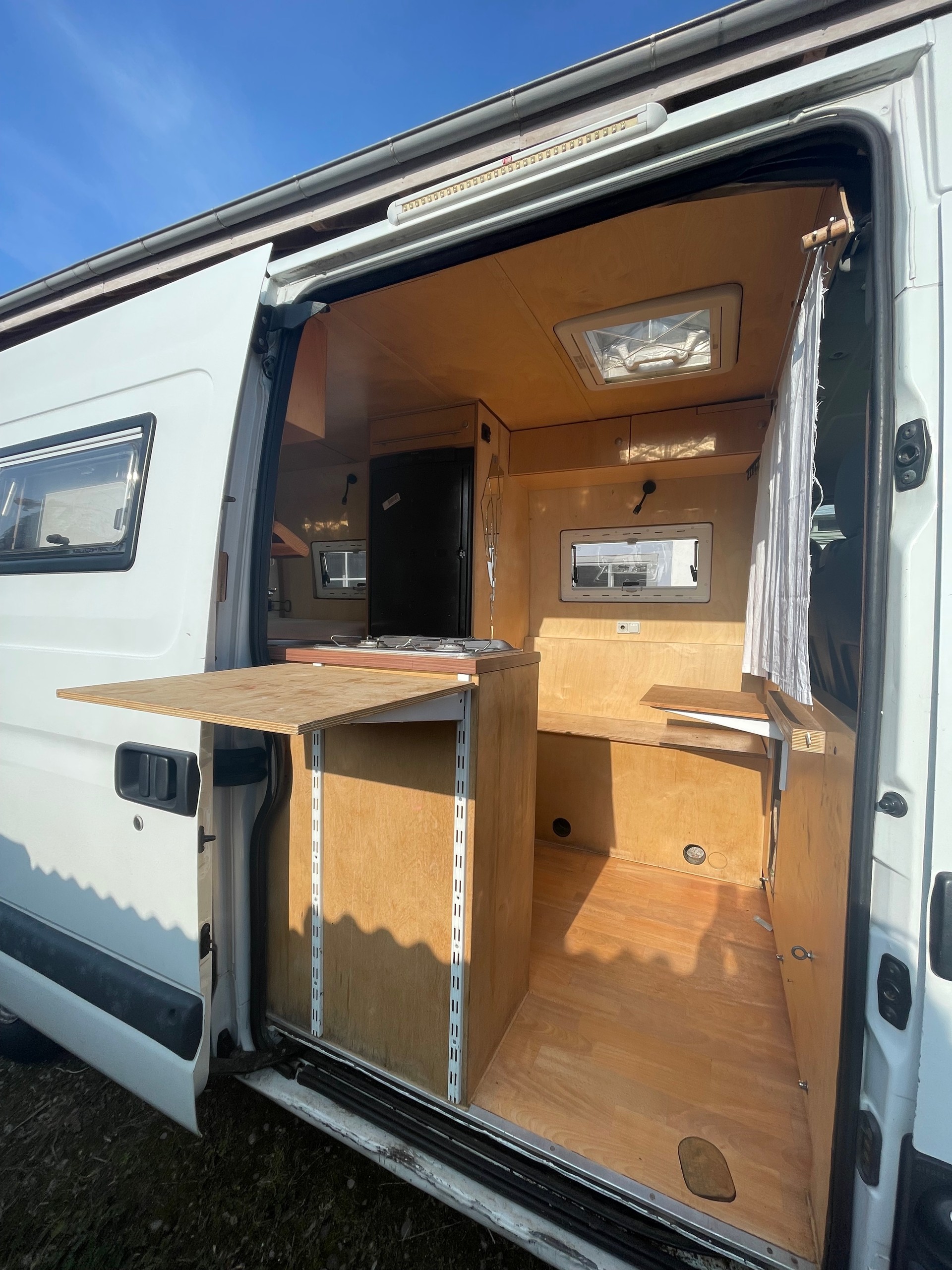 RENAULT MASTER-image-1