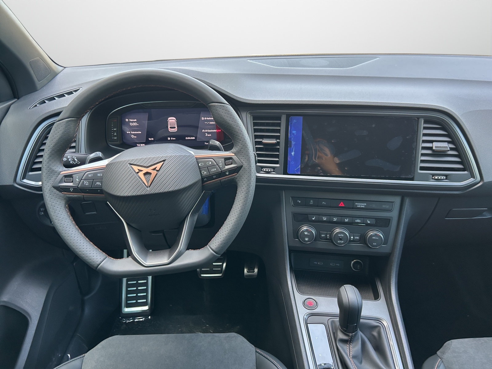 SEAT Ateca 2.0TSI Inicio 4Drive DSG-image-8