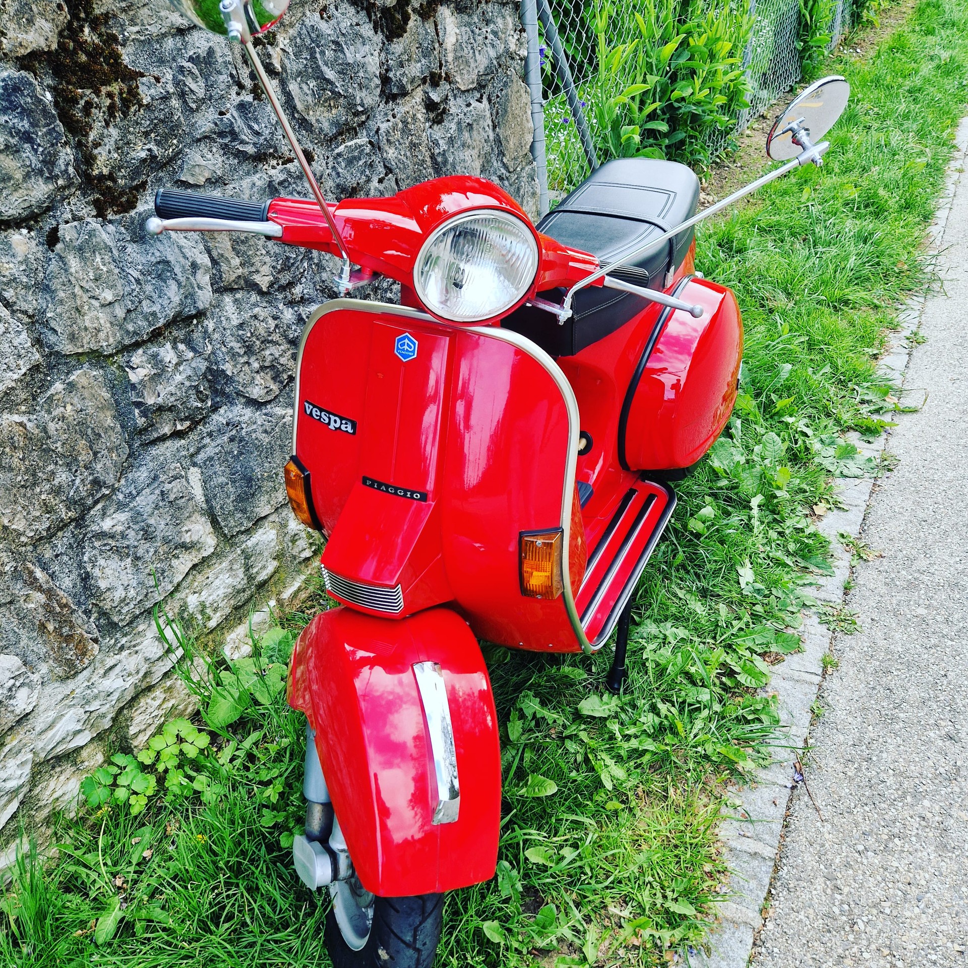 PIAGGIO Vespa PX 200 E-image-0