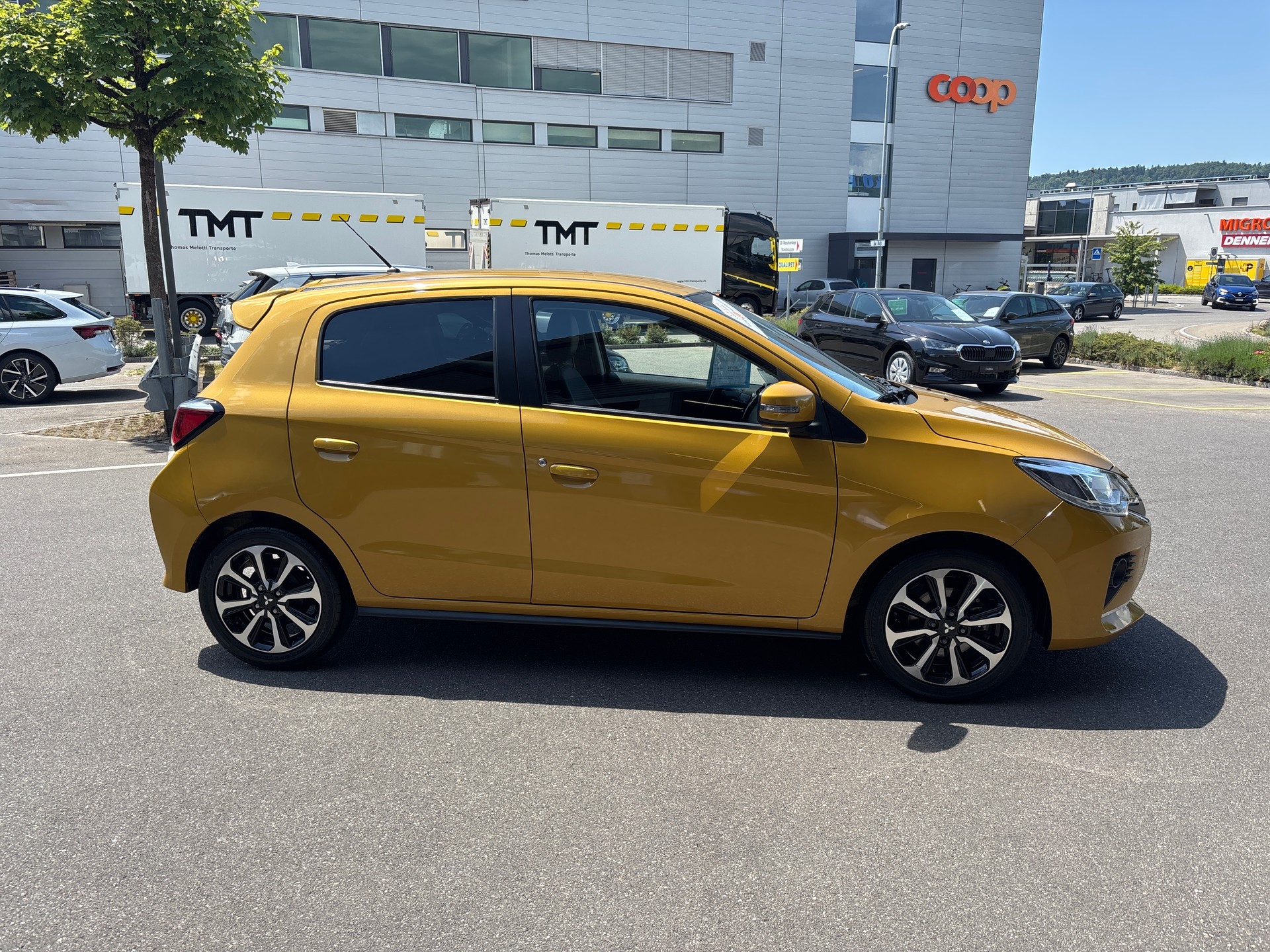 MITSUBISHI Space Star 1.2 CVT Invite-image-4