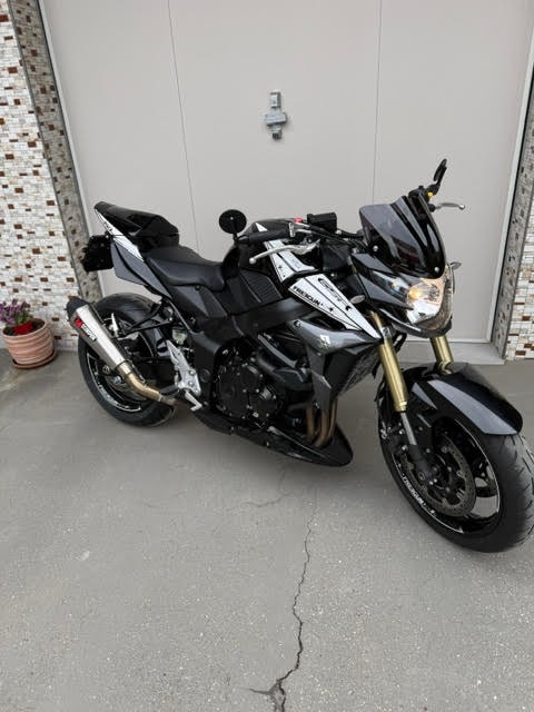 SUZUKI GSR 750 ABS Freegun-image-7