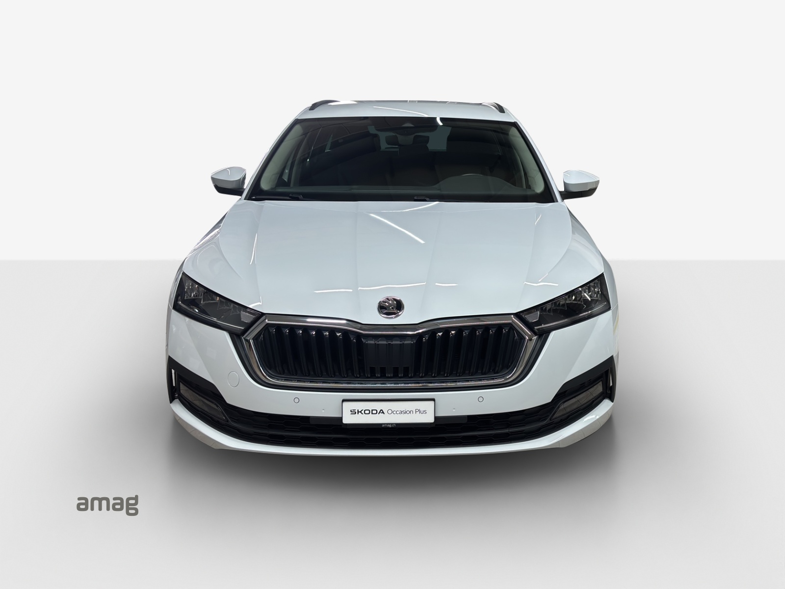 SKODA Octavia Combi 2.0 TDI DSG Ambition 4x4-image-6