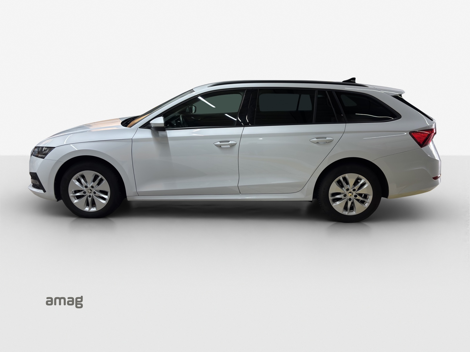 SKODA Octavia Combi 2.0 TDI DSG Ambition 4x4-showroom-element-1