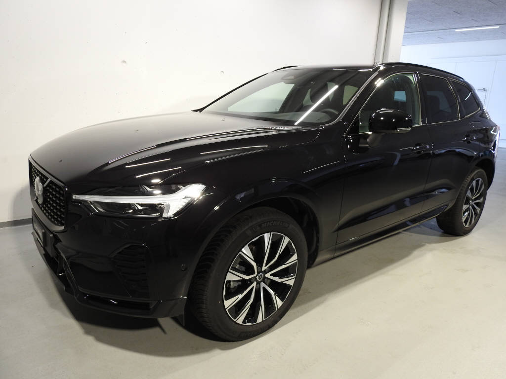 VOLVO XC60 2.0 B5 MH Plus Dark AWD