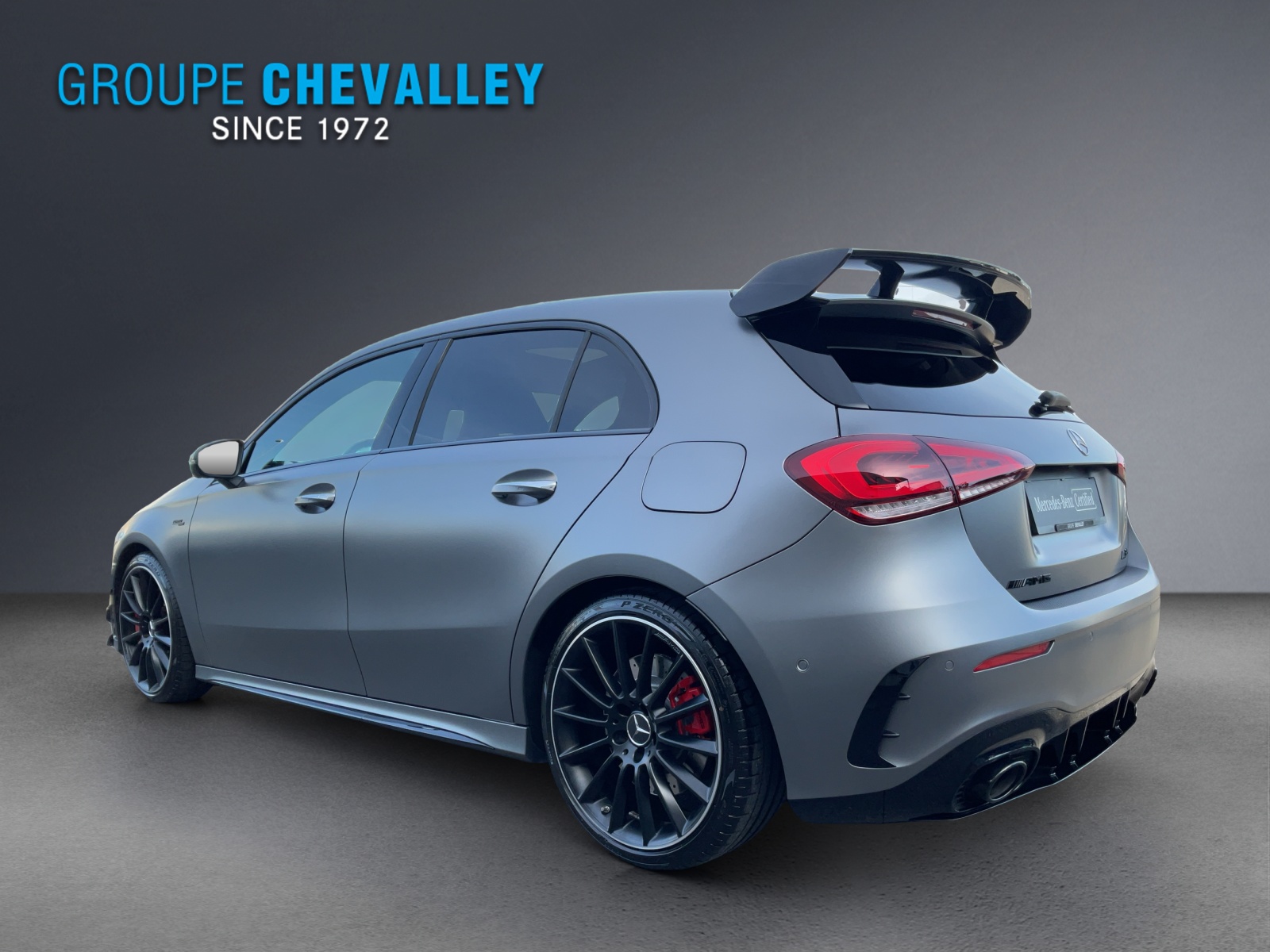 MERCEDES-BENZ A 35 AMG 4Matic-showroom-element-3