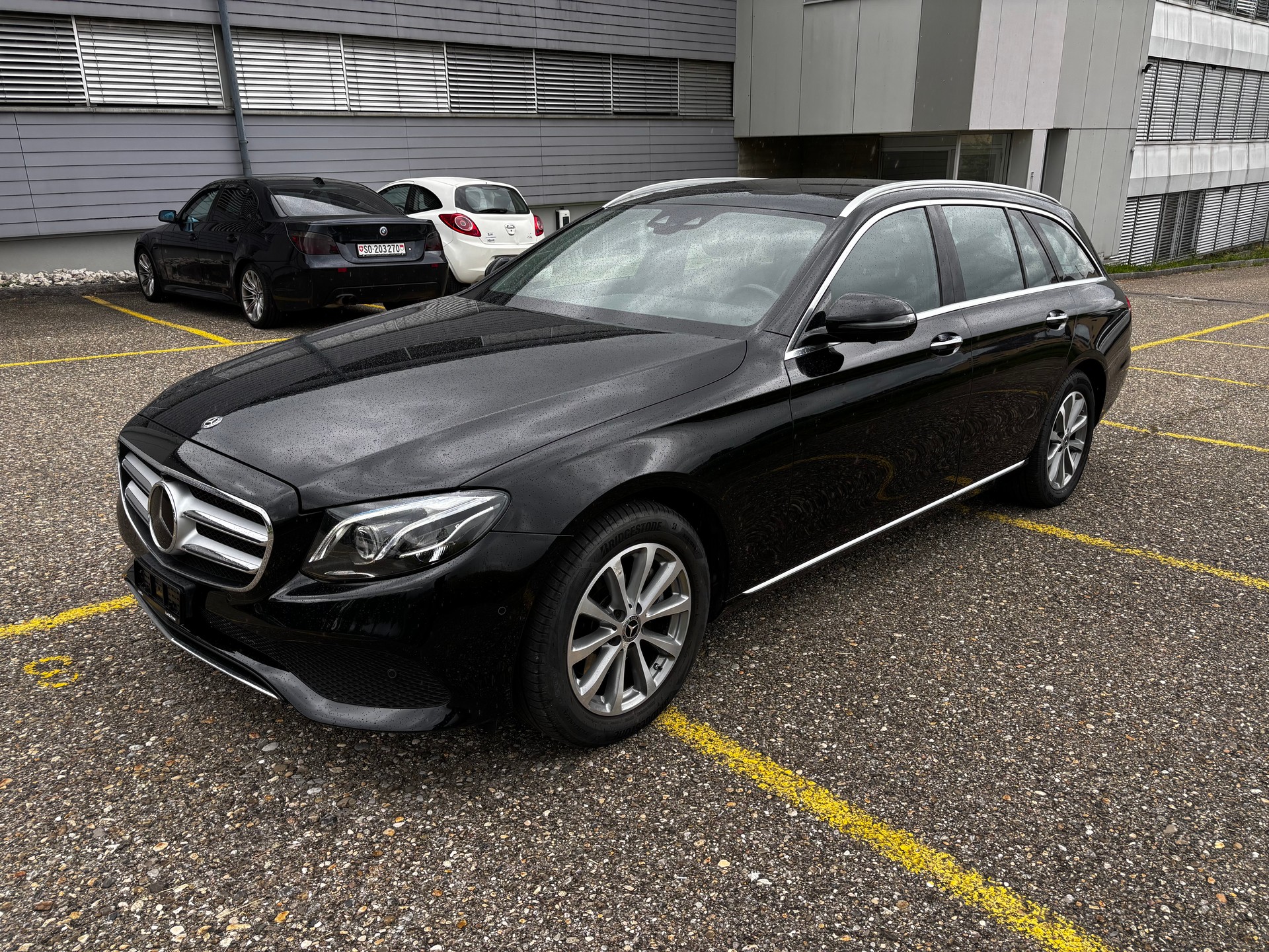 MERCEDES-BENZ E 220 d Exclusive 4Matic 9G-Tronic-image-1
