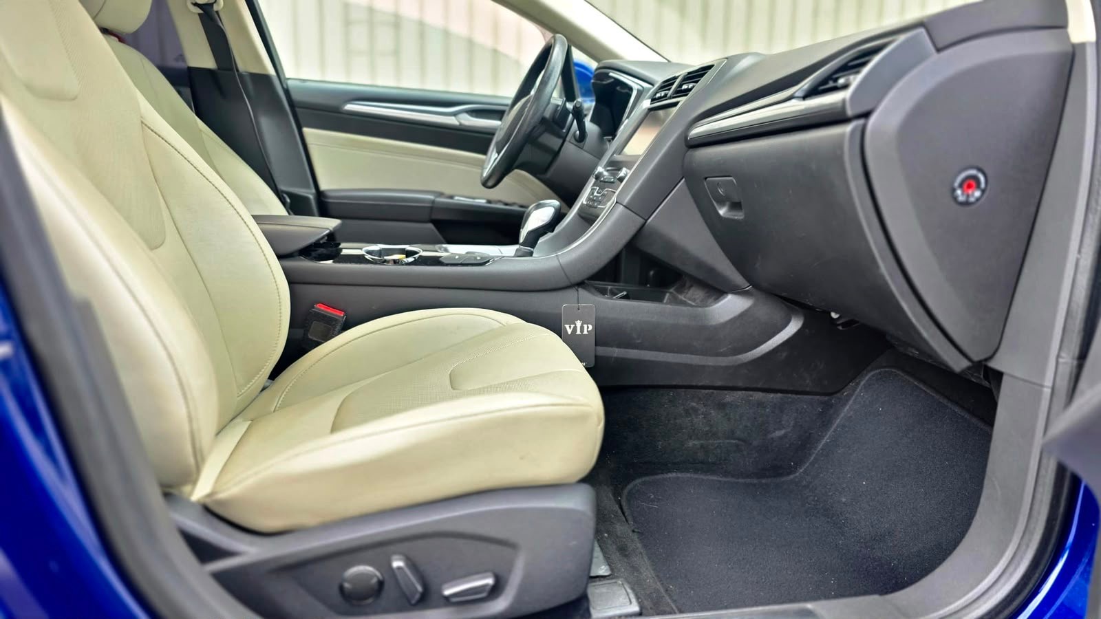 FORD Mondeo 2.0 TDCi Titanium AWD PowerShift-image-9