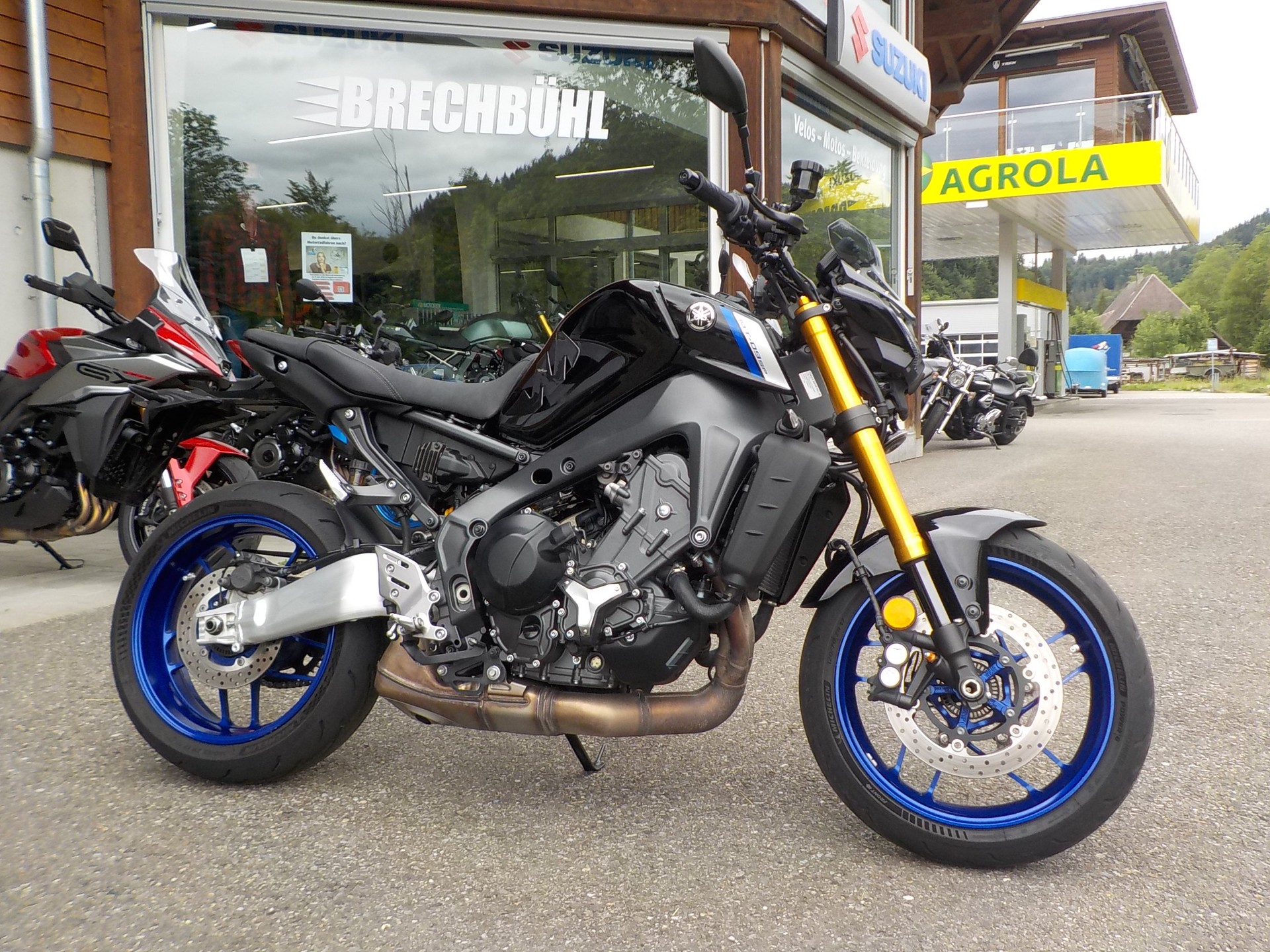 YAMAHA MT-09 SP-image-0