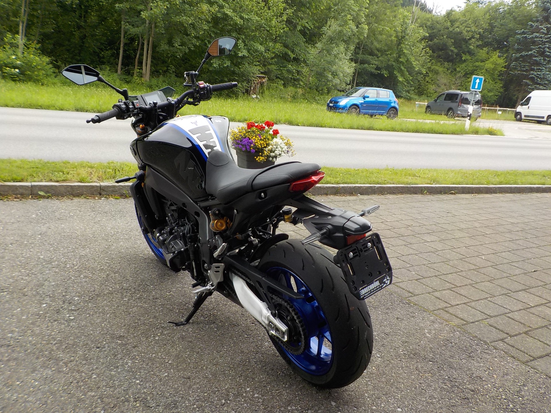 YAMAHA MT-09 SP-image-4