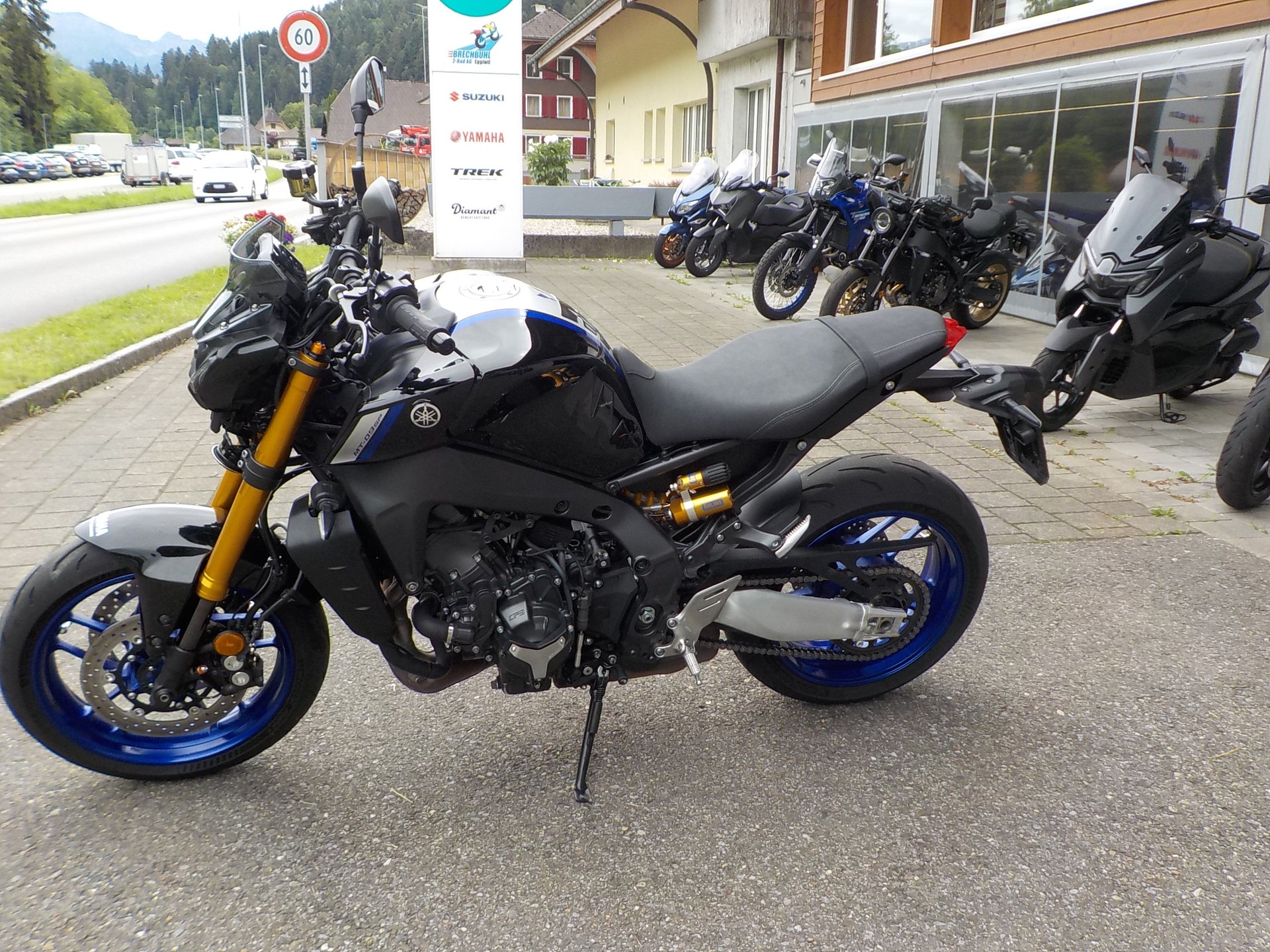 YAMAHA MT-09 SP-image-3