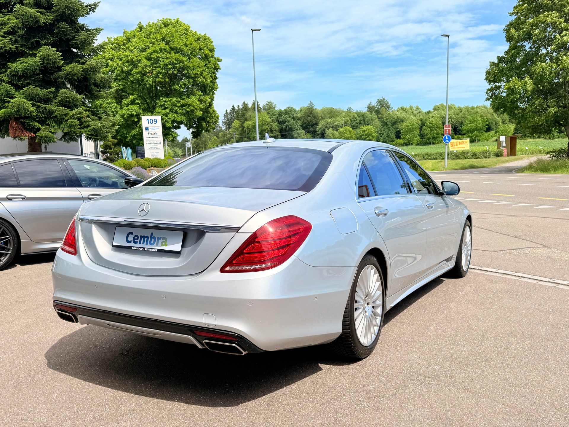 MERCEDES-BENZ S 500 L 4Matic AMG-Line 7G-Tronic-showroom-element-2