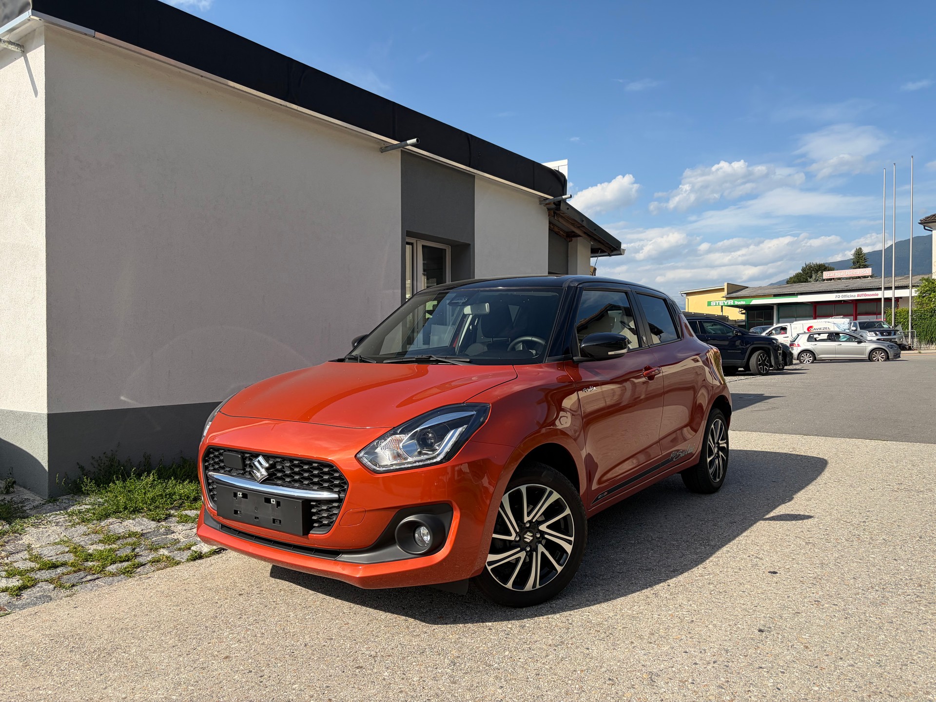 SUZUKI Swift 1.2i Piz Sulai Top Hybrid Allgrip 4x4-image-2