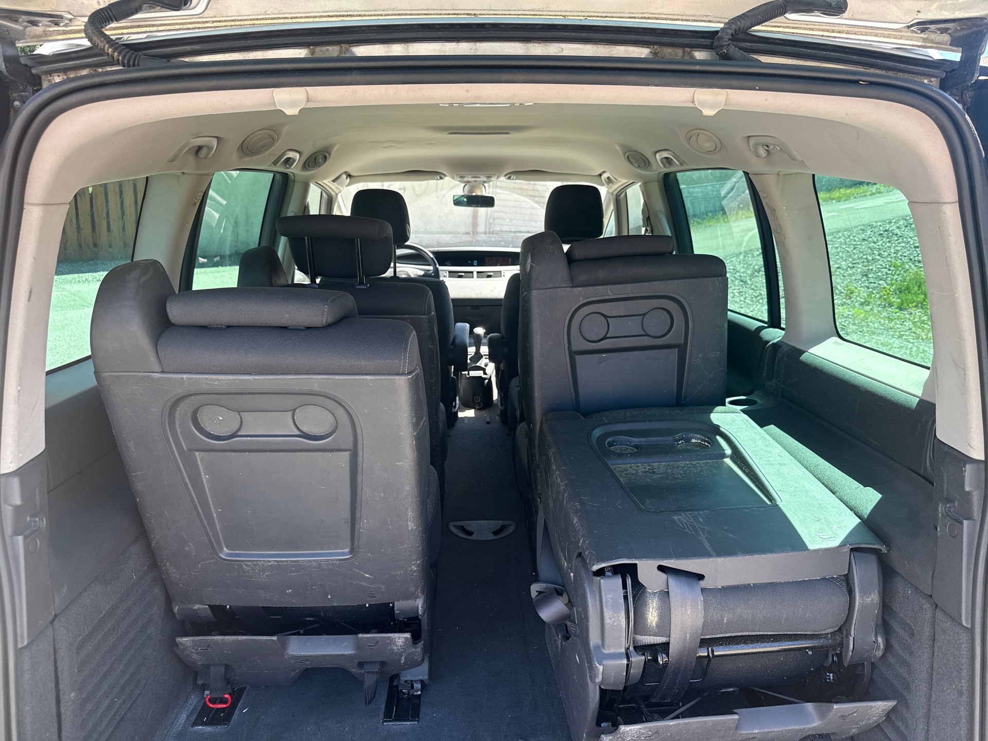 RENAULT Grand Espace 2.0 dCi Dynamic Automatic-image-10