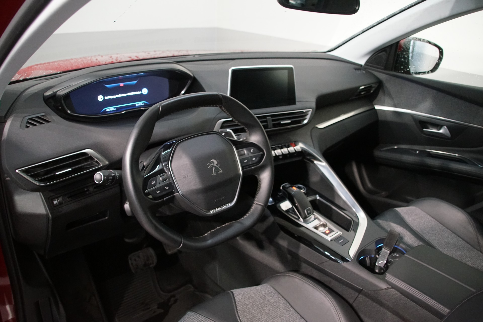 PEUGEOT 3008 1.5 BlueHDi Allure EAT-image-12