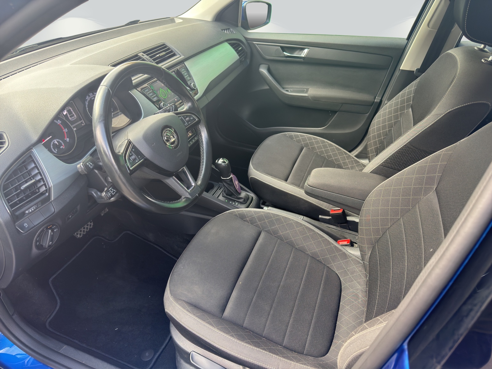 SKODA Fabia 1.0 TSI Style DSG-image-6