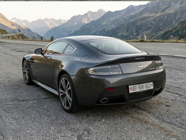 ASTON MARTIN 6.0-image-2