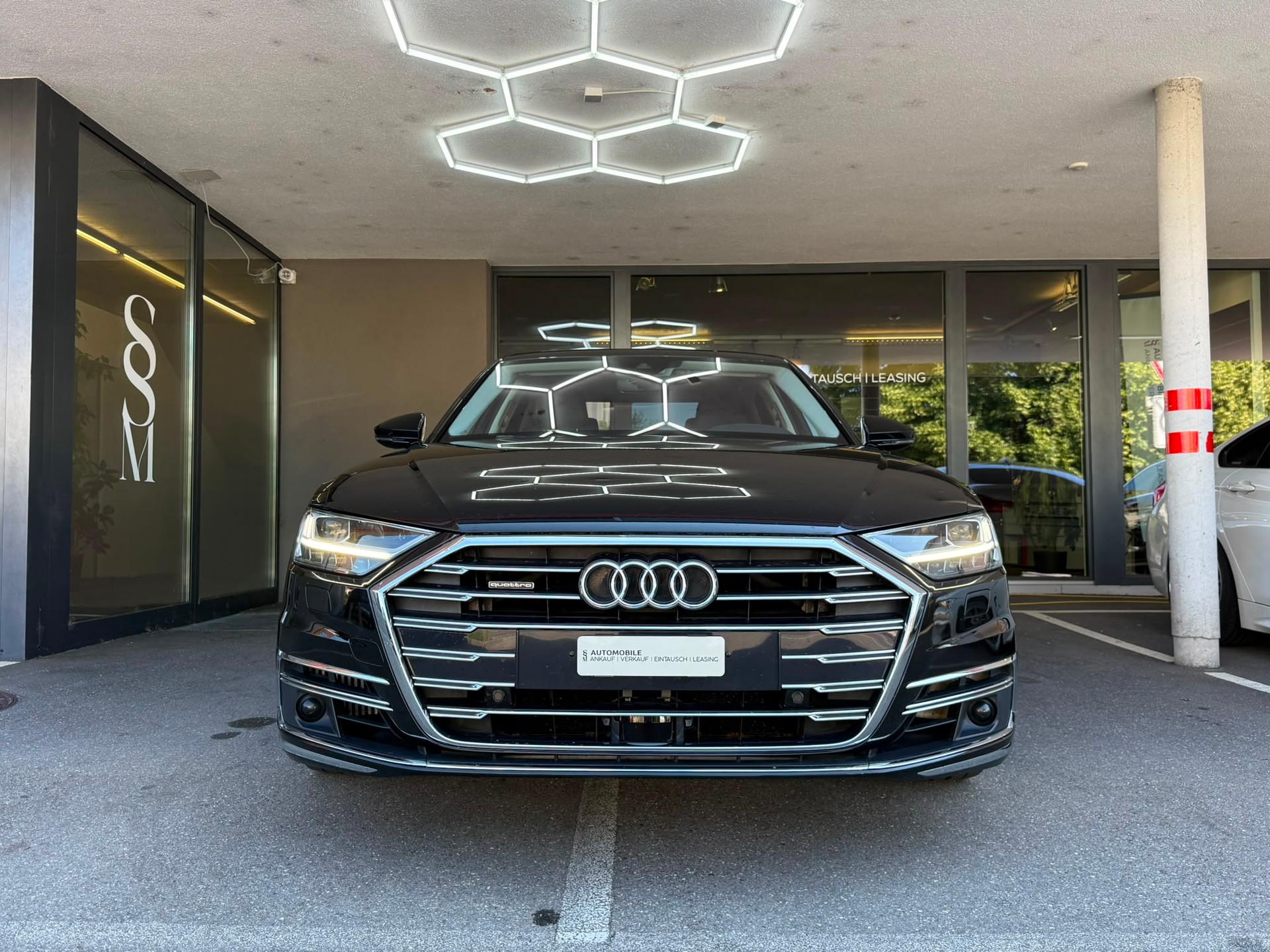 AUDI A8 50 TDI quattro tiptronic-showroom-element-1