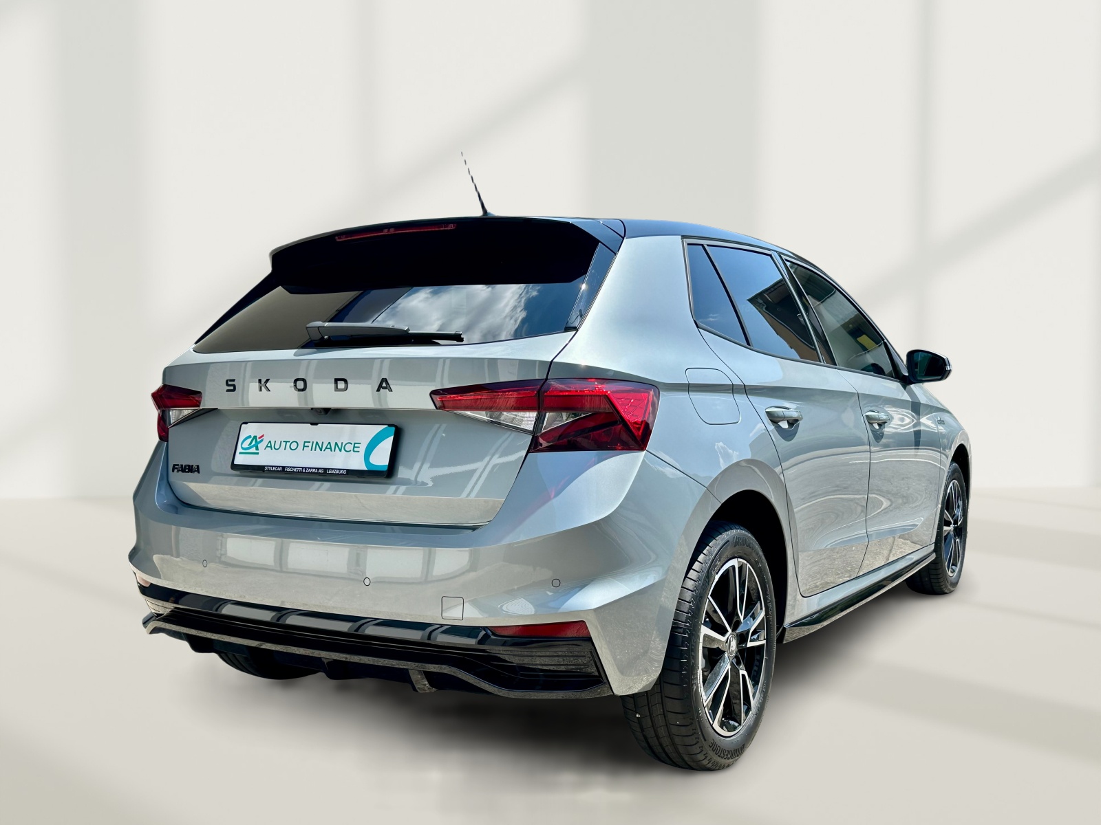 SKODA Fabia 1.5 TSI Monte Carlo DSG-image-6