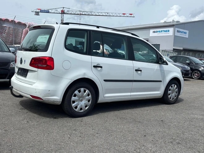 VW Touran 1.2 TSI Comfortline-image-5