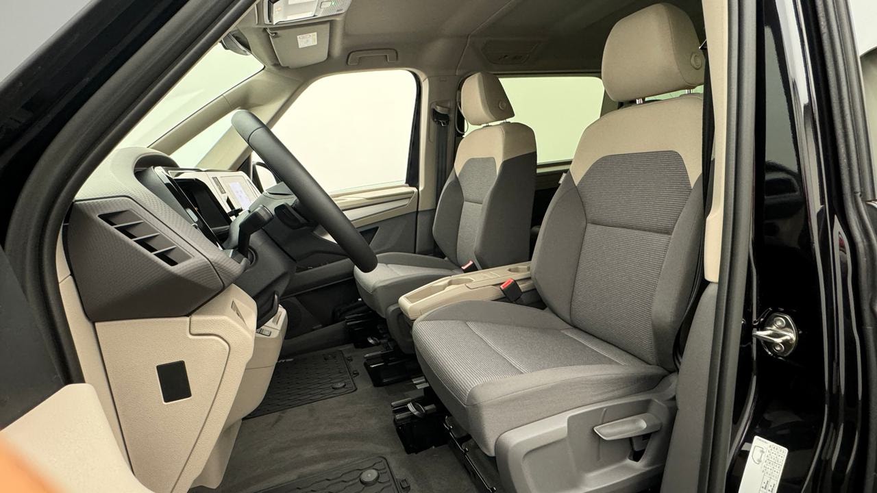 VW Multivan 1.5 eHybrid Life 4Motion DSG-image-4