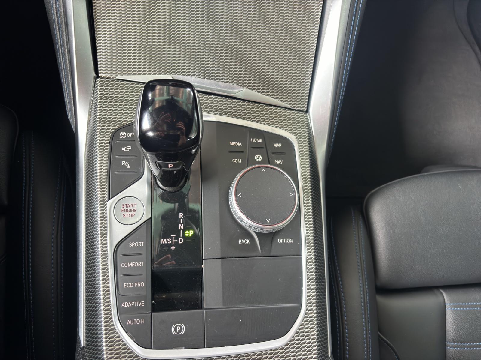 BMW M440i xDrive Coupé-image-7