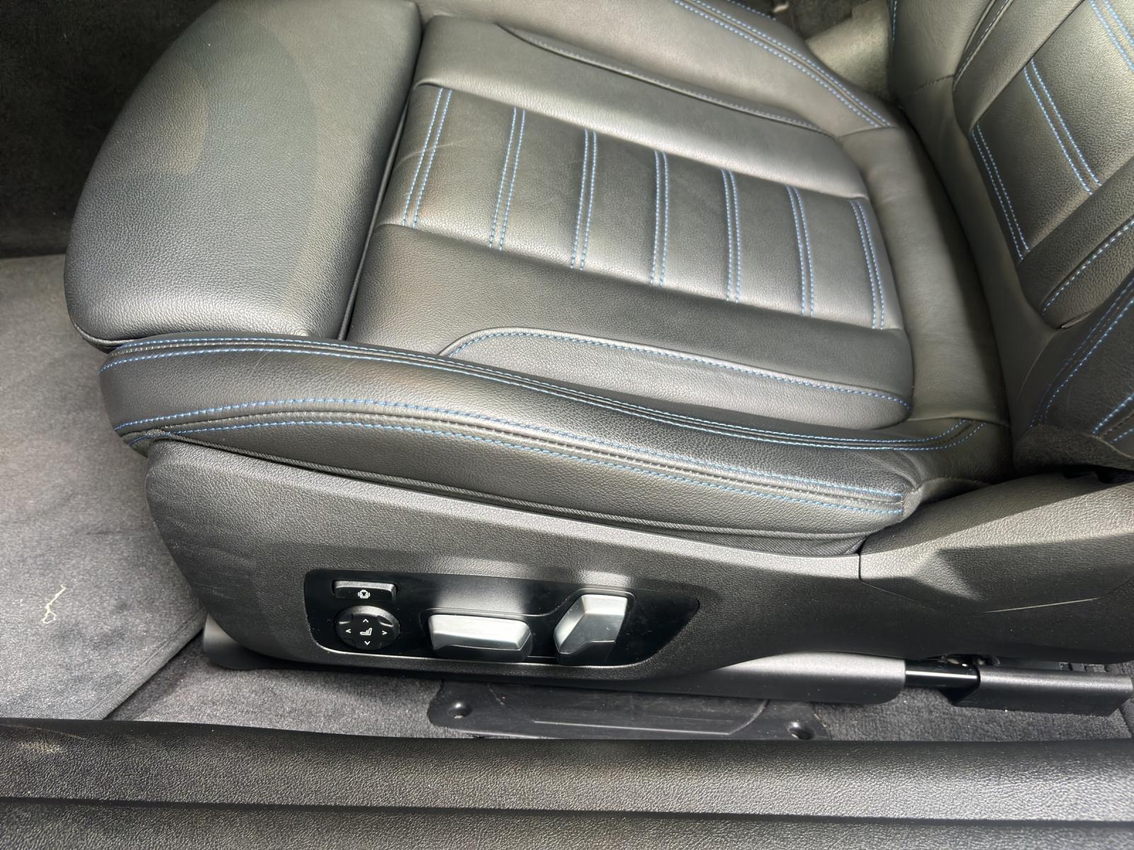 BMW M440i xDrive Coupé-image-19