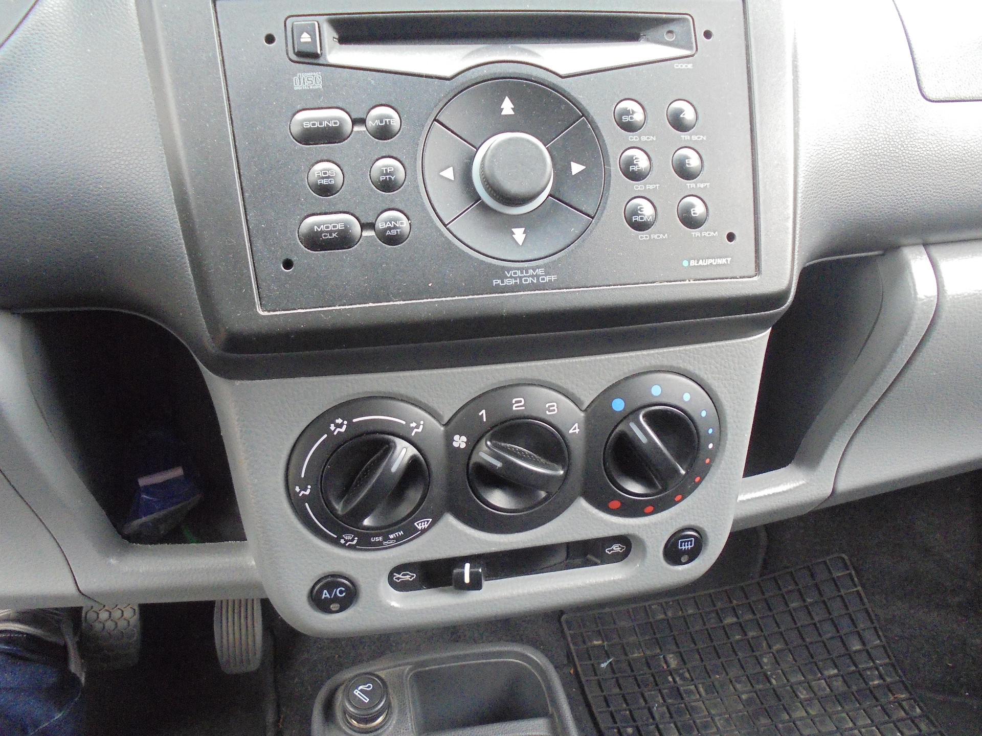 SUBARU G3X Justy 1.5 AWD-image-10