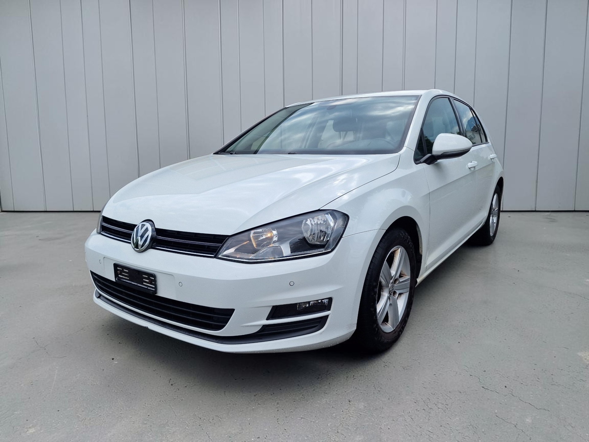 VW Golf 2.0 TDI Comfortline 4Motion 8x Alu 12Mt Gara-showroom-element-1