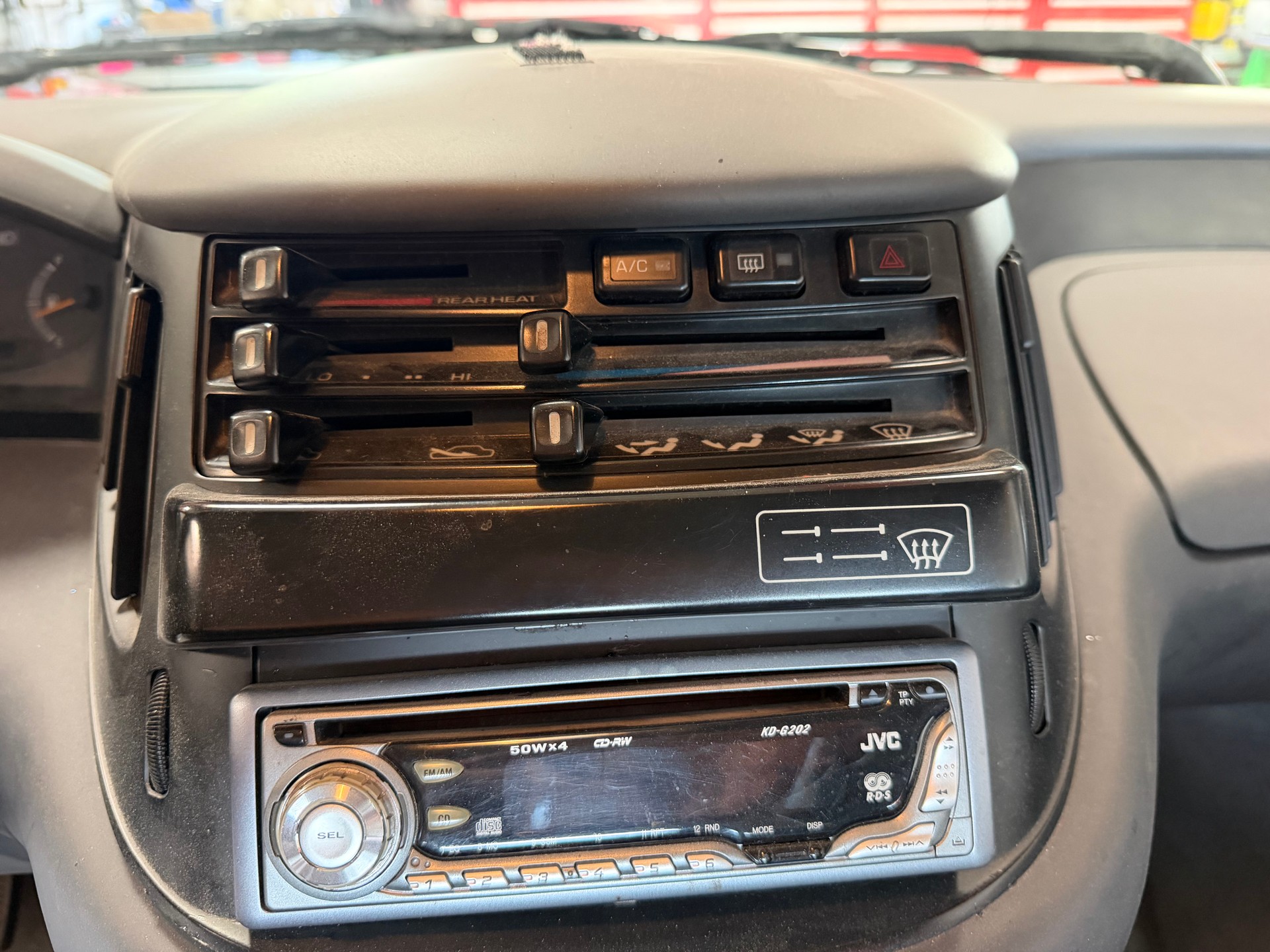 TOYOTA Previa XL 4x4-image-7