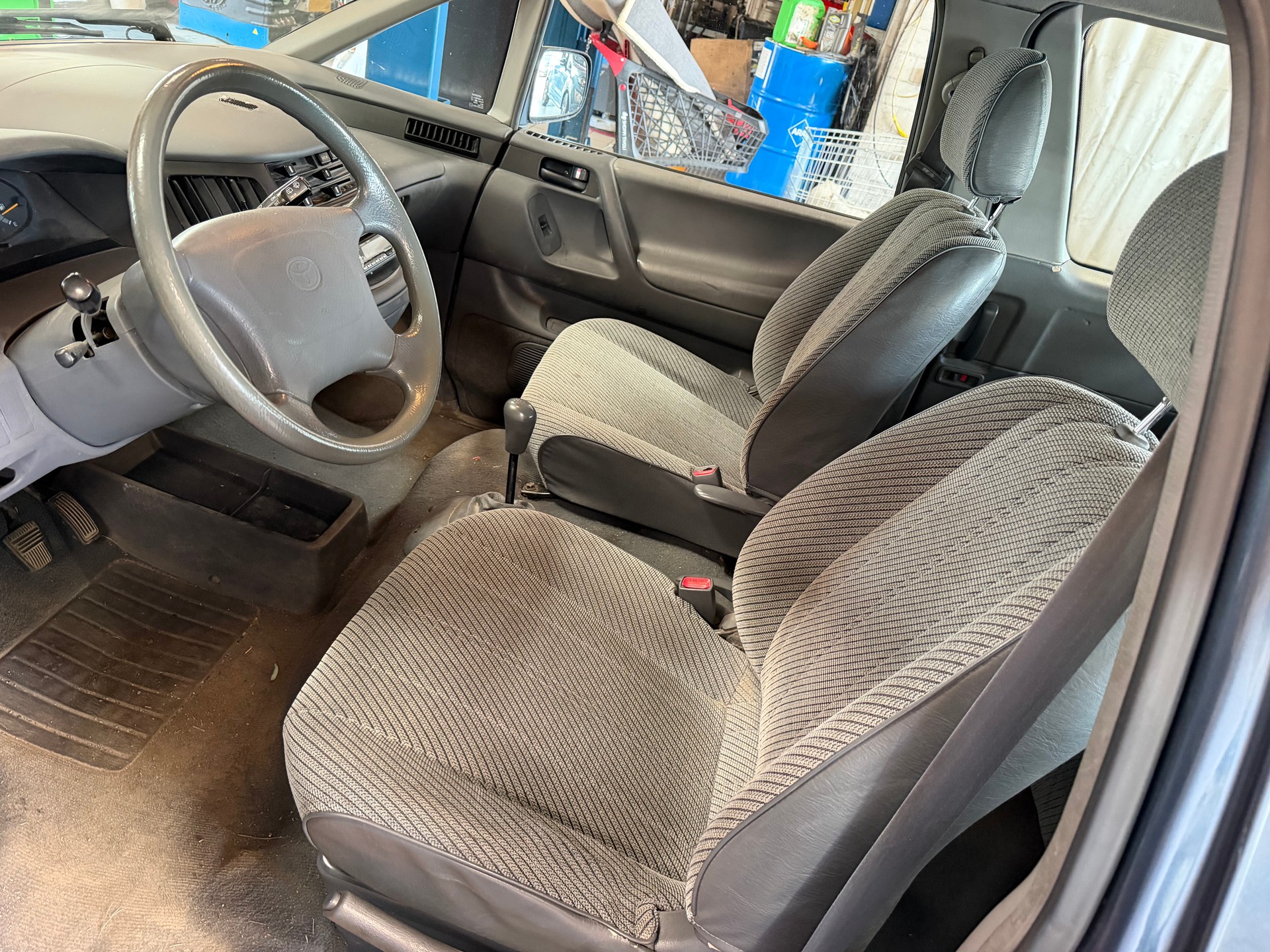 TOYOTA Previa XL 4x4-image-5
