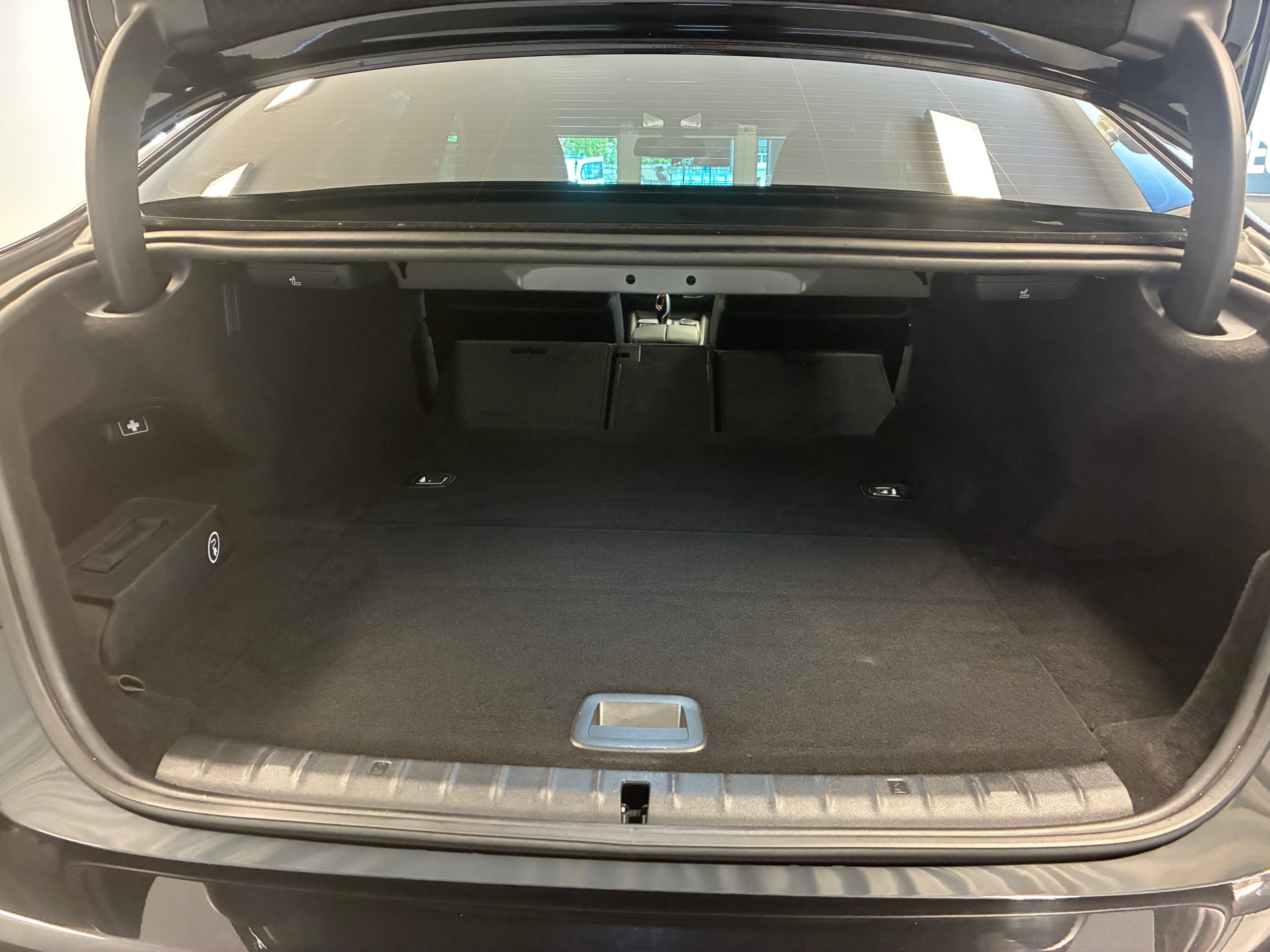 BMW 530e xDrive M Sport-image-15