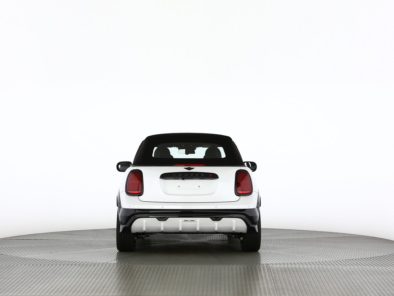MINI Cooper S Cabriolet DKG-showroom-element-3