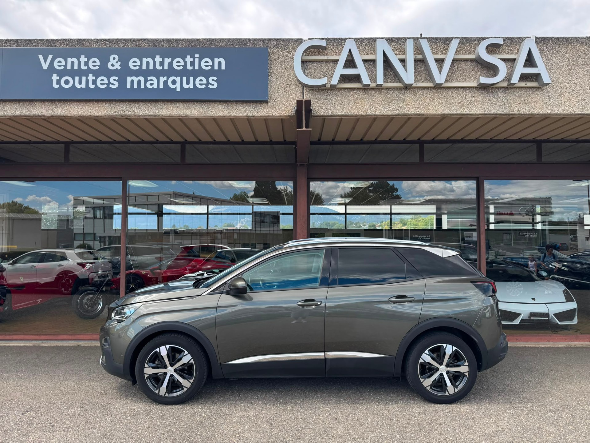 PEUGEOT 3008 1.2 PureTech Allure EAT