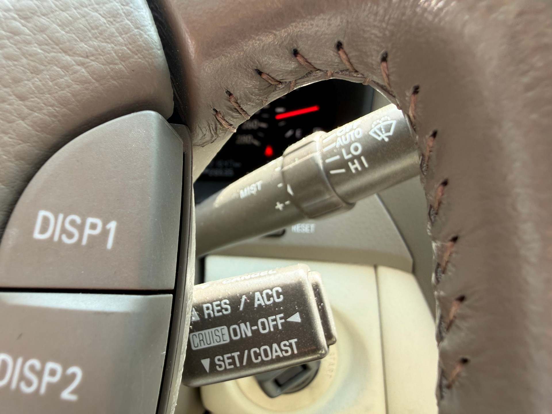 LEXUS LS 430 Automatic Ultra Luxury-image-23