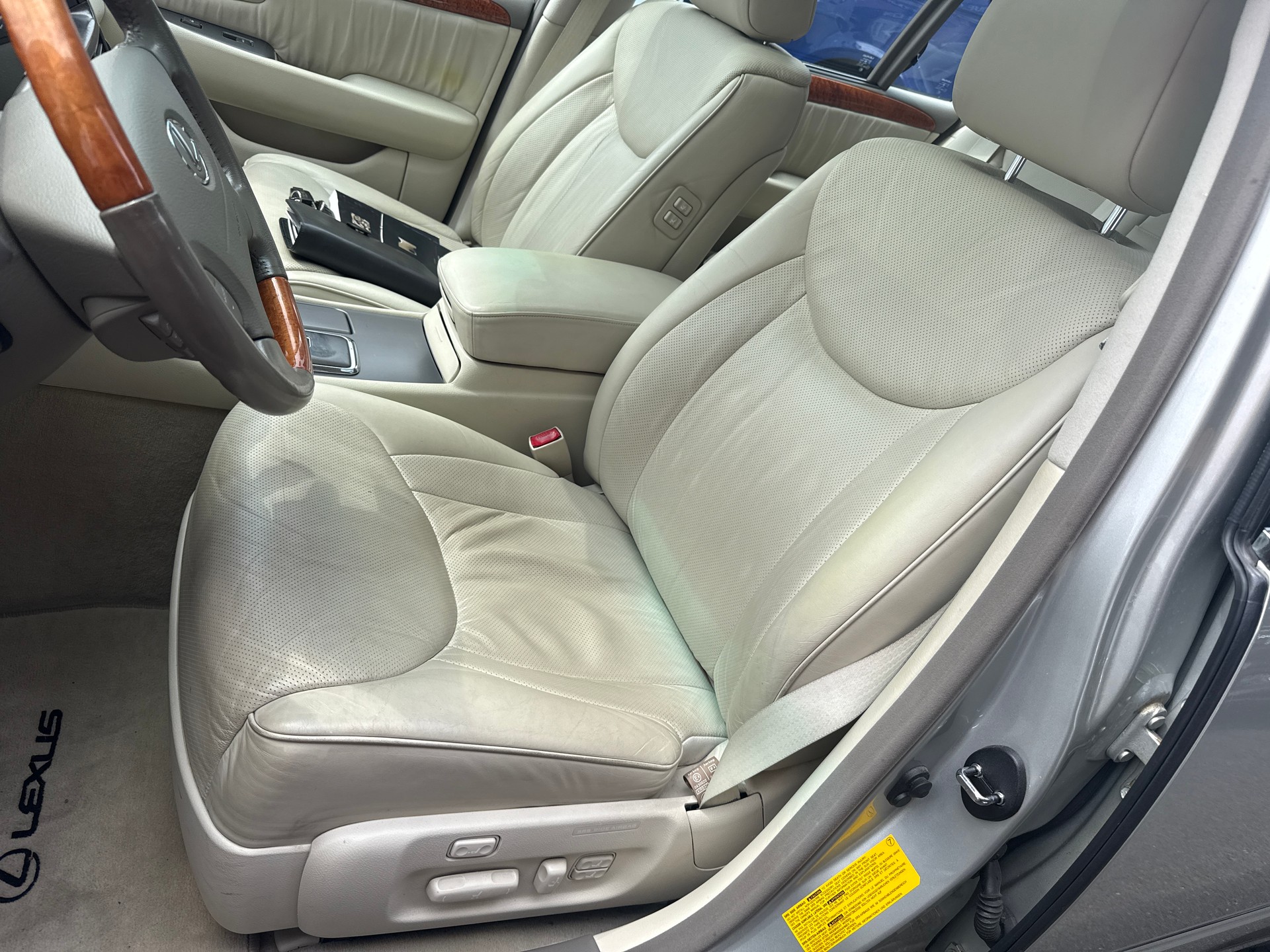 LEXUS LS 430 Automatic Ultra Luxury-image-6